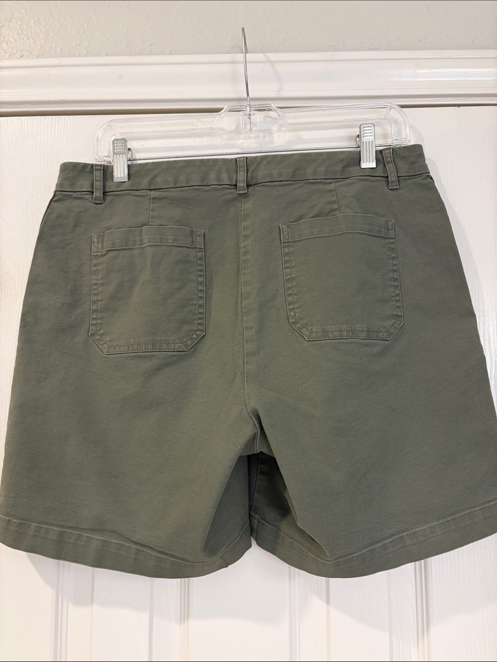 J. Jill Olive Green Button-Accent Utility Shorts - Picture 2 of 7